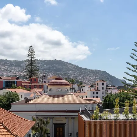 Quebra Costas I A Refuge With Panoramic Views * Funchal (Madeira)