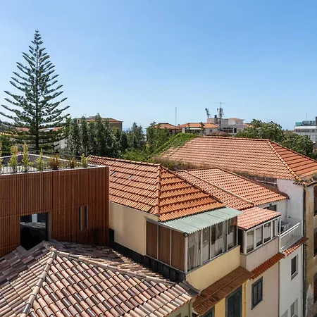 Quebra Costas I A Refuge With Panoramic Views